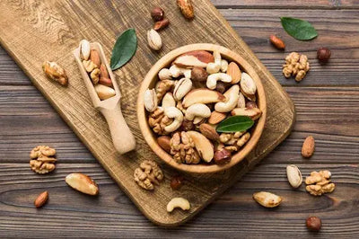 Beneficios de consumir frutos secos regularmente