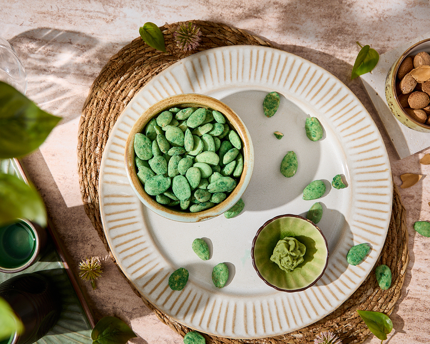 Roasted almonds with wasabi flavour