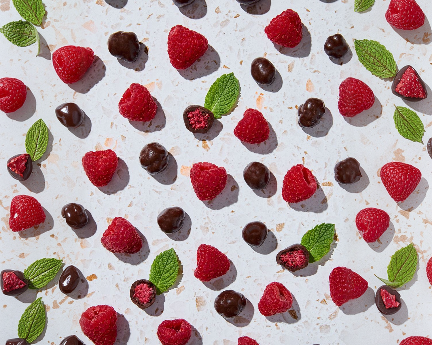 Lampone liofilizzato ricoperto di cioccolato fondente