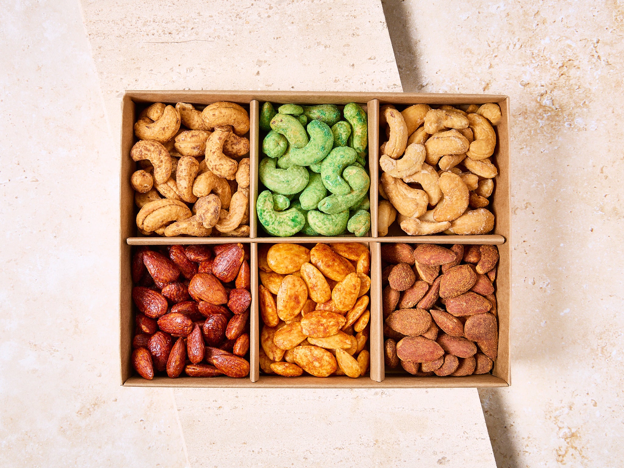 Selection of Almonds and Cashews - 420g