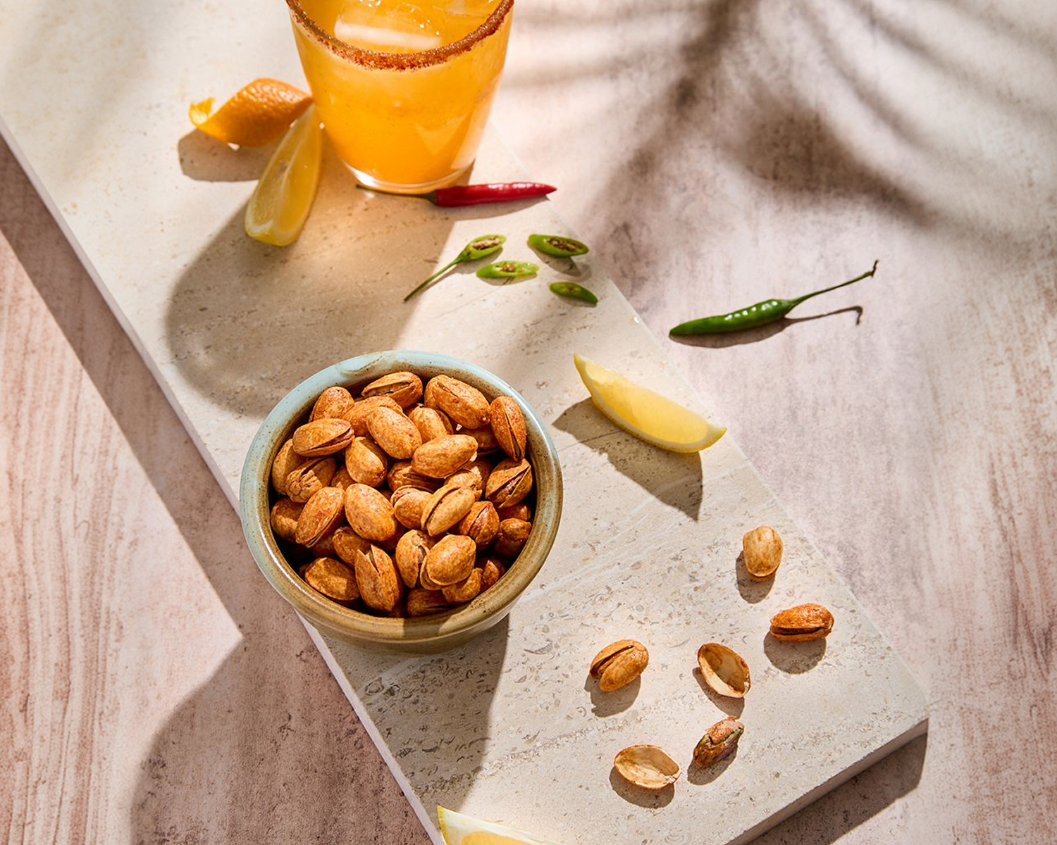 Roasted pistachios with chili lemon flavour